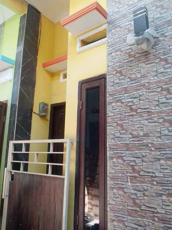 dijual rumah dijual rumah di ploso gang