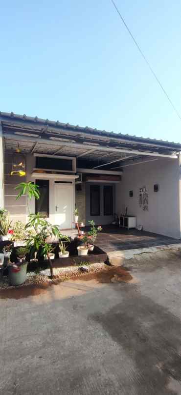 dijual rumah diover kredit rumah di
