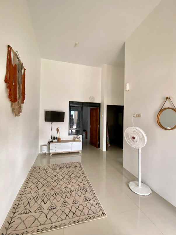 dijual rumah diover kredit rumah di