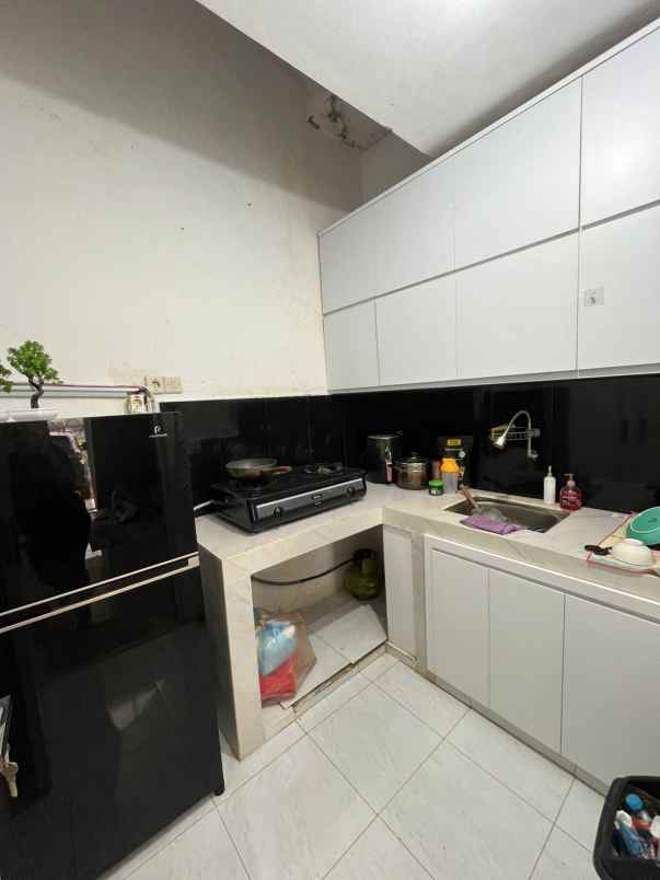 dijual rumah diover kredit rumah di