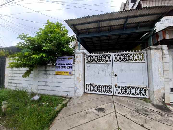 dijual rumah dukuh kupang barat