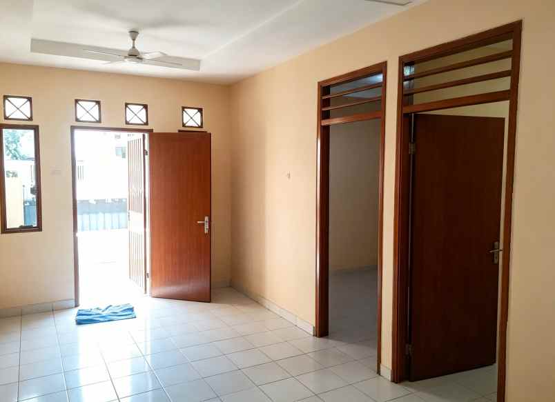 dijual rumah duta kranji strategis siap huni