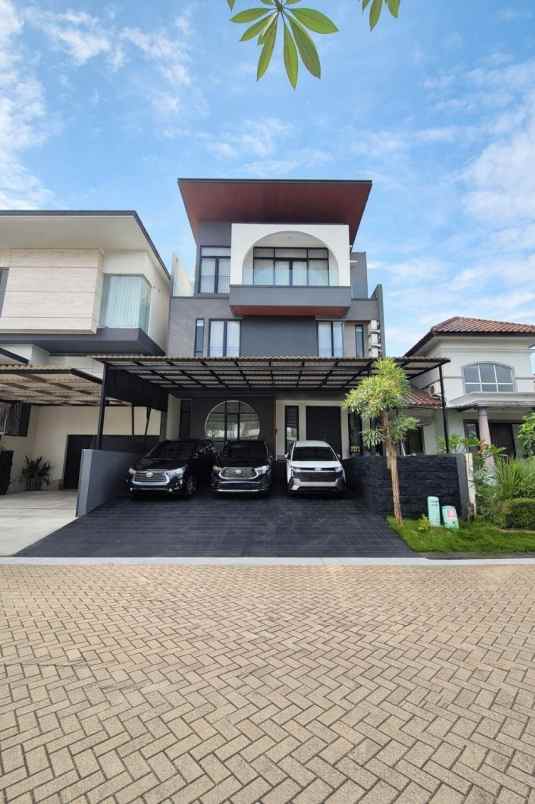 dijual rumah fullerton citraland