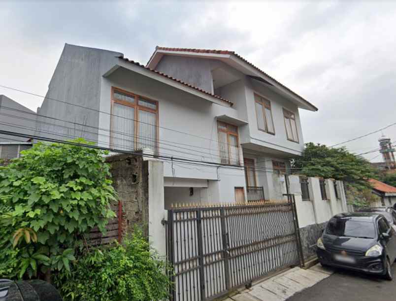 dijual rumah gandaria utara kec