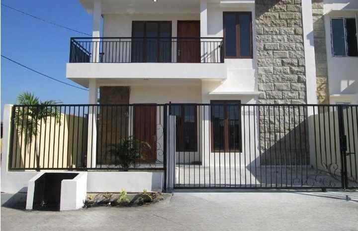 dijual rumah genengan semampir