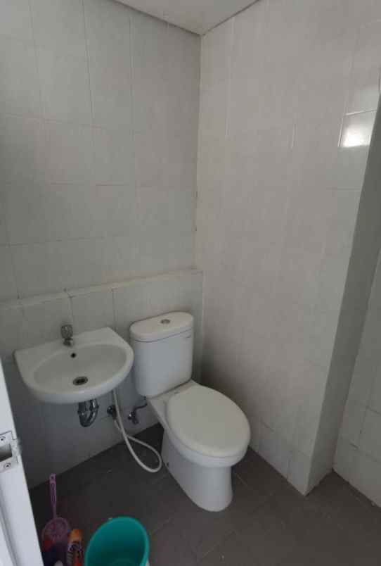 dijual rumah gunawangsa merr
