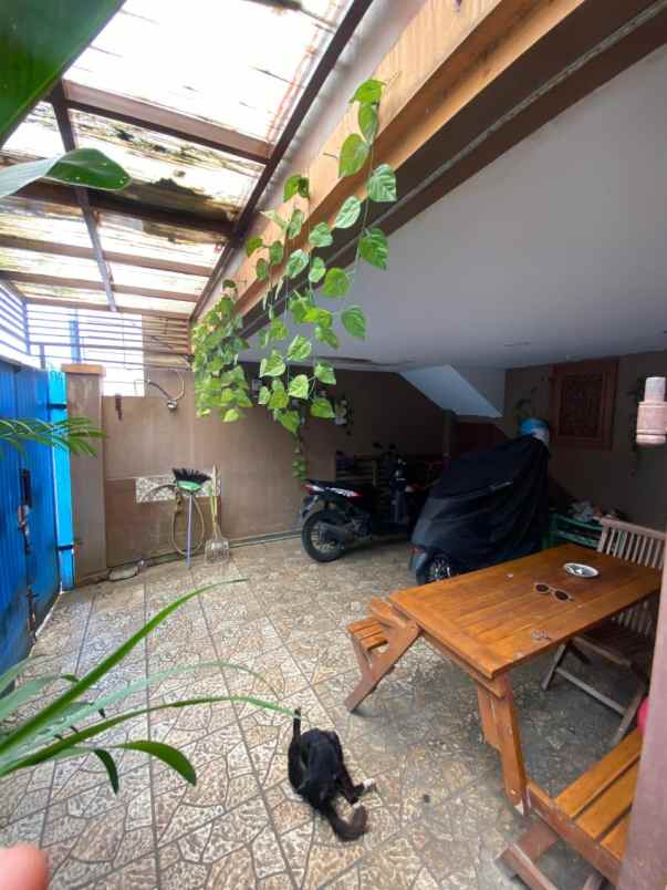 dijual rumah h sarmah pondok kacang timur