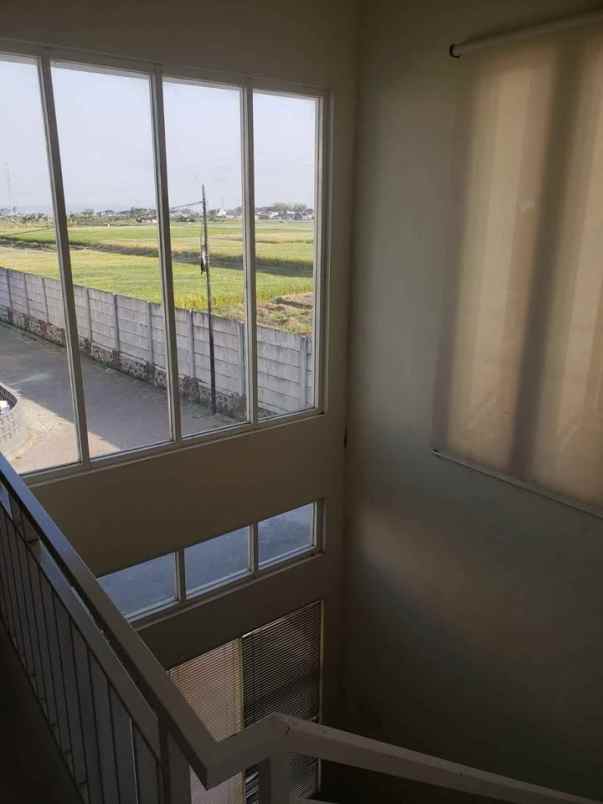 dijual rumah hook lokasi perumahan karangploso malang