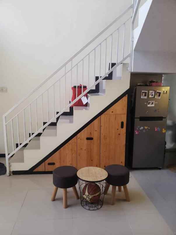 dijual rumah hook lokasi perumahan karangploso malang