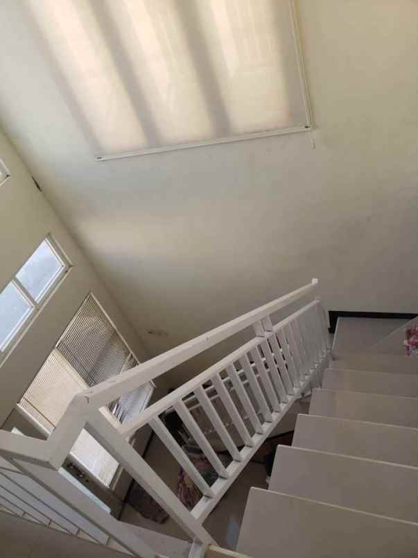 dijual rumah hook lokasi perumahan karangploso malang