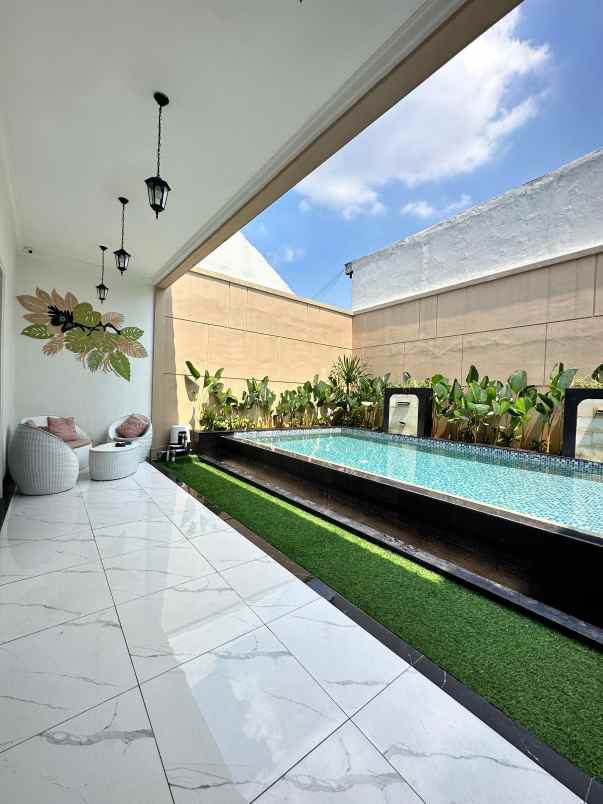 dijual rumah jagakarsa