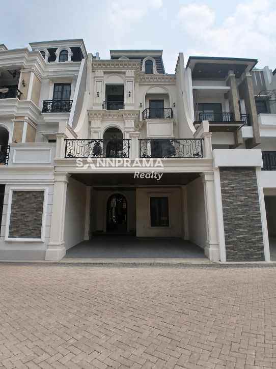 dijual rumah jagakarsa