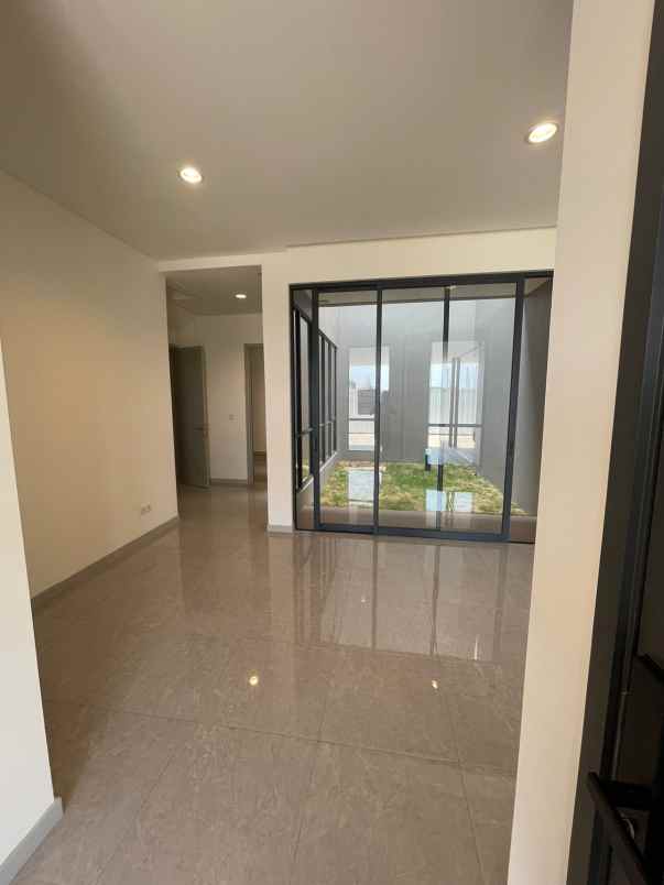 dijual rumah jakarta garden city