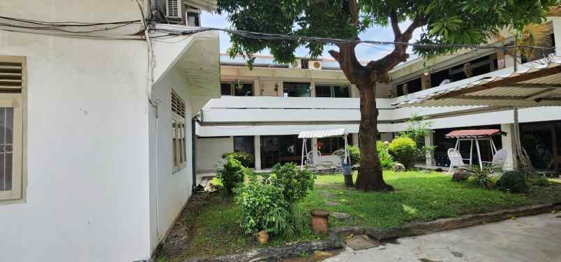 dijual rumah jalan anjasmoro