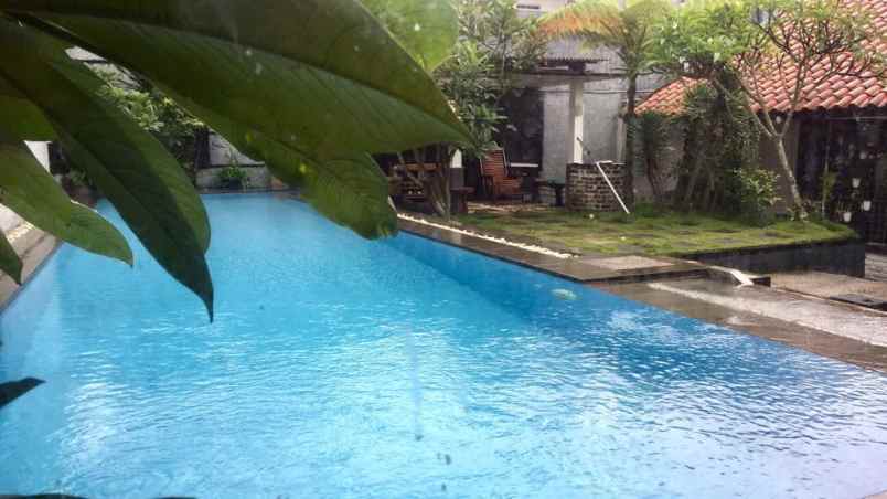 dijual rumah jalan cibaligo bandung barat