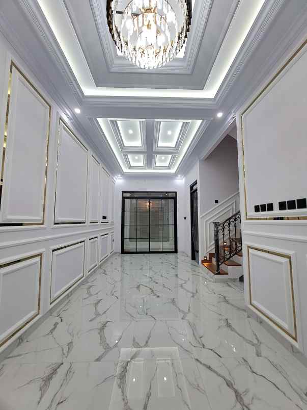 dijual rumah jalan kecapi jagakarsa