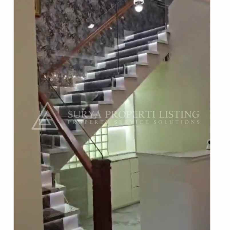 dijual rumah jalan komplek medan resort city deli tua