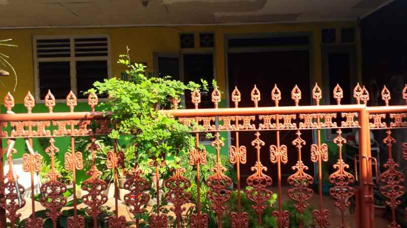 dijual rumah jalan lengkong kel bidara