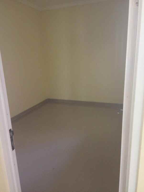 dijual rumah jalan masjid ii