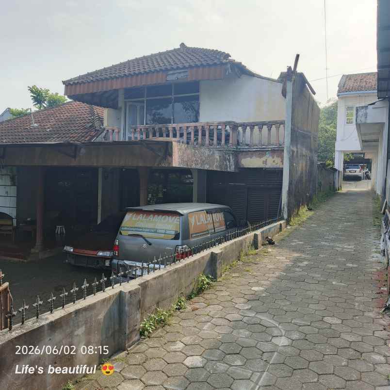 dijual rumah jalan palasari no 166b