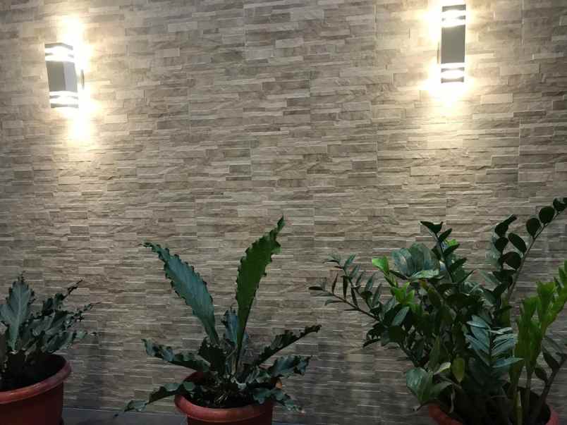 dijual rumah jalan puri sukolilo