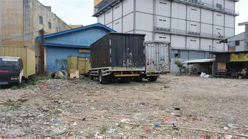 dijual rumah jalan raya cikarang