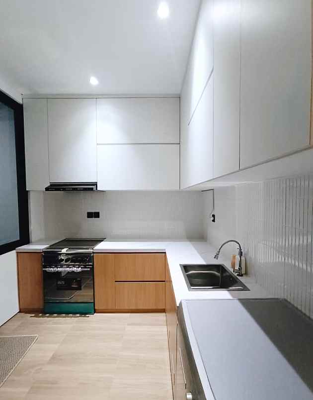 dijual rumah jalan raya joglo kembangan