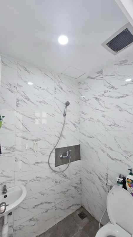 dijual rumah janur asri kelapa gading