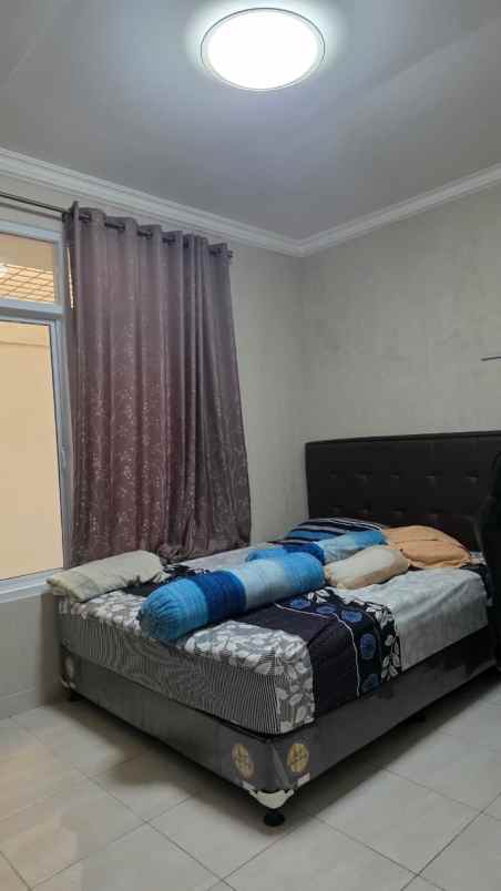 dijual rumah janur elok kelapa gading