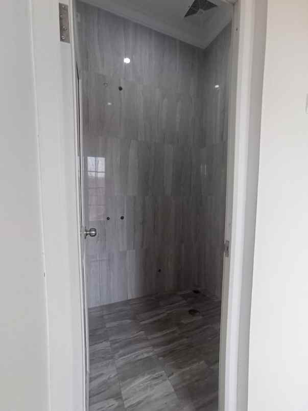 dijual rumah jatiasih bekasi