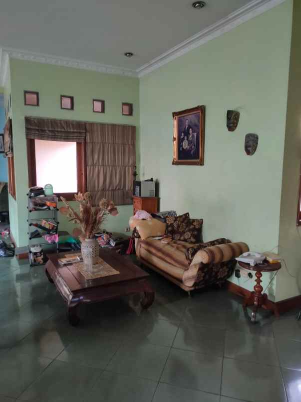 dijual rumah jatibening