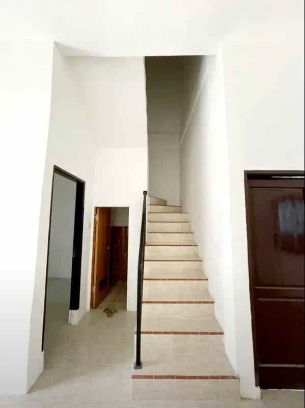dijual rumah jl bajak 2