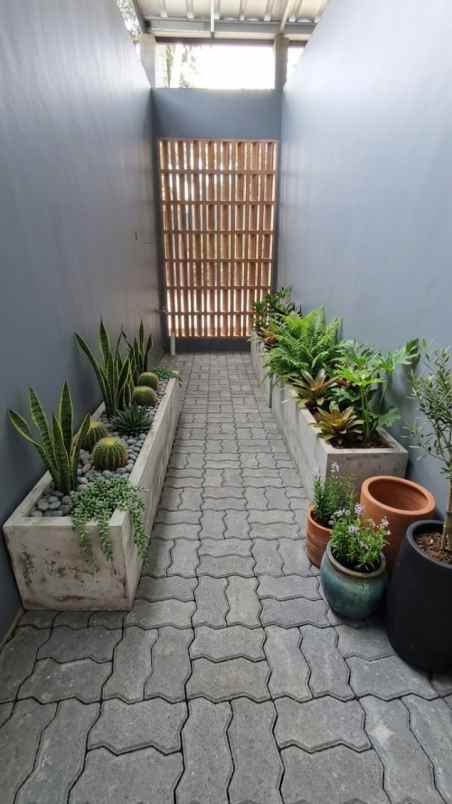 dijual rumah jl bambon raya