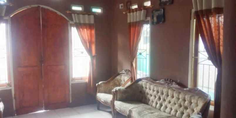 dijual rumah jl belimbing bulak perwira