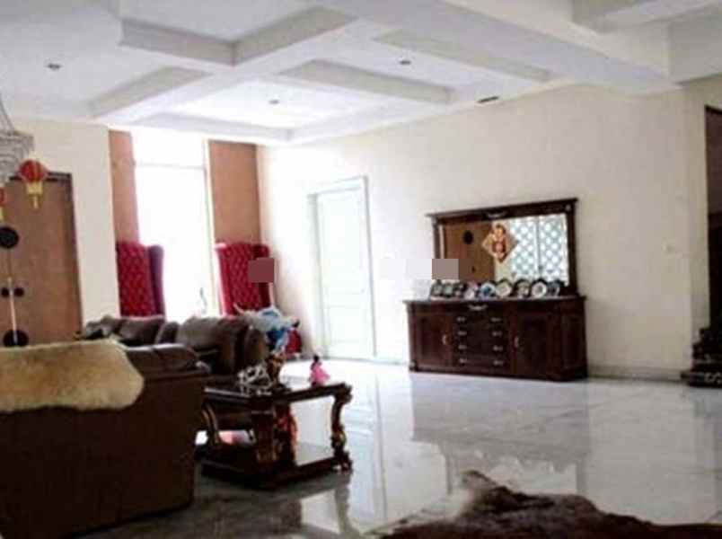 dijual rumah jl kartini raya kartini