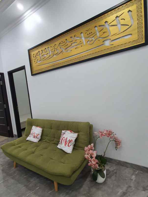 dijual rumah jl keputih tegal