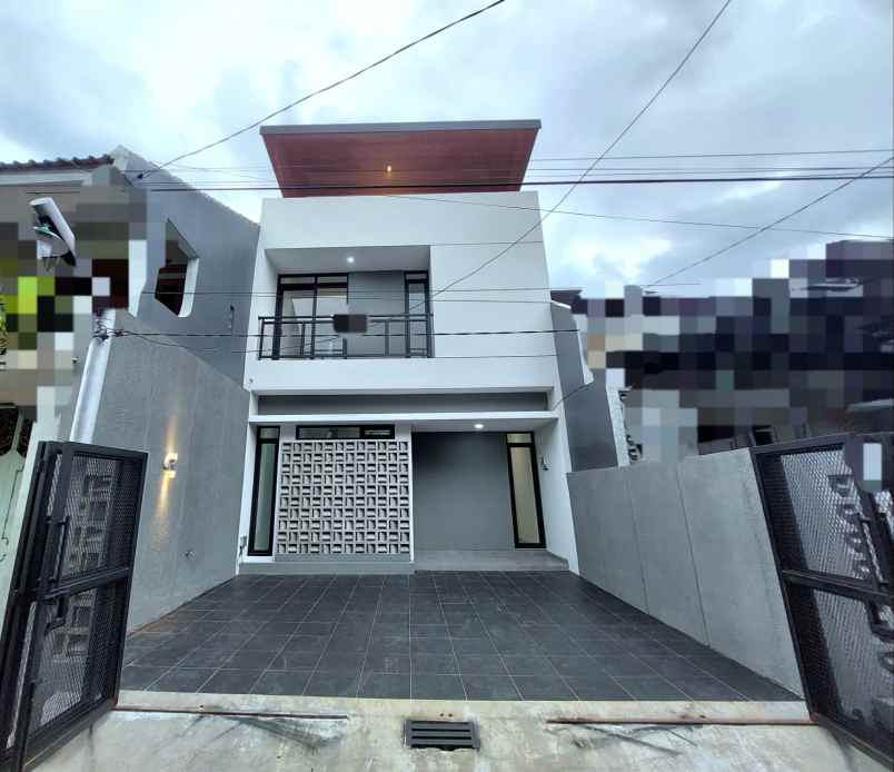 dijual rumah jl margahayu