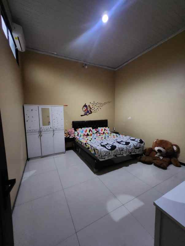 dijual rumah jl melati baru raya rt 05