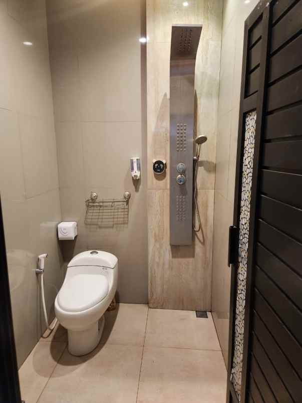 dijual rumah jl melati baru raya rt 05