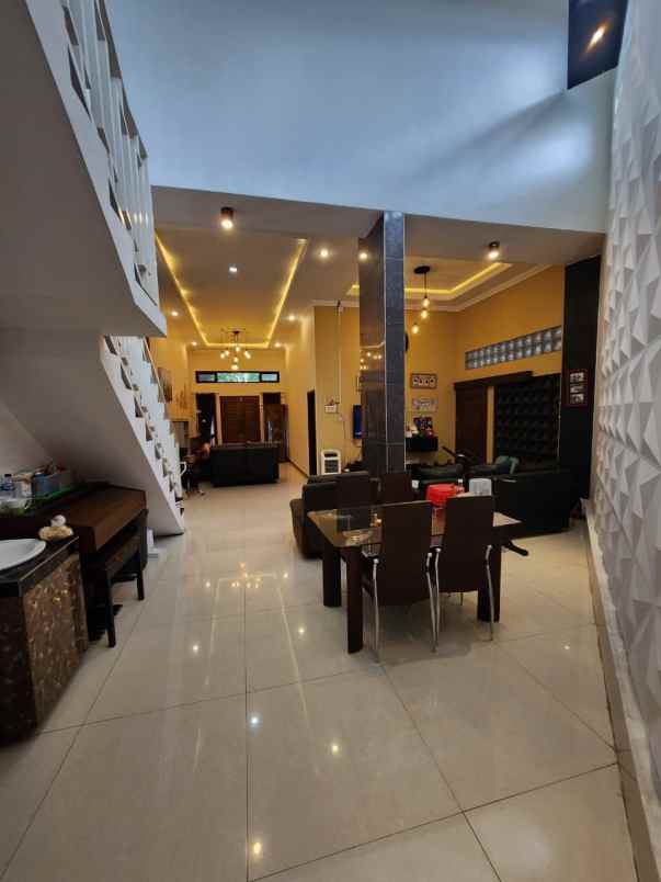 dijual rumah jl melati baru raya rt 05