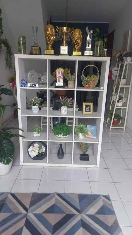 dijual rumah jl pamulang permai