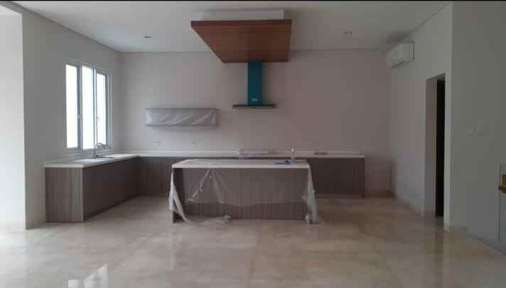 dijual rumah jl puri mutiara raya