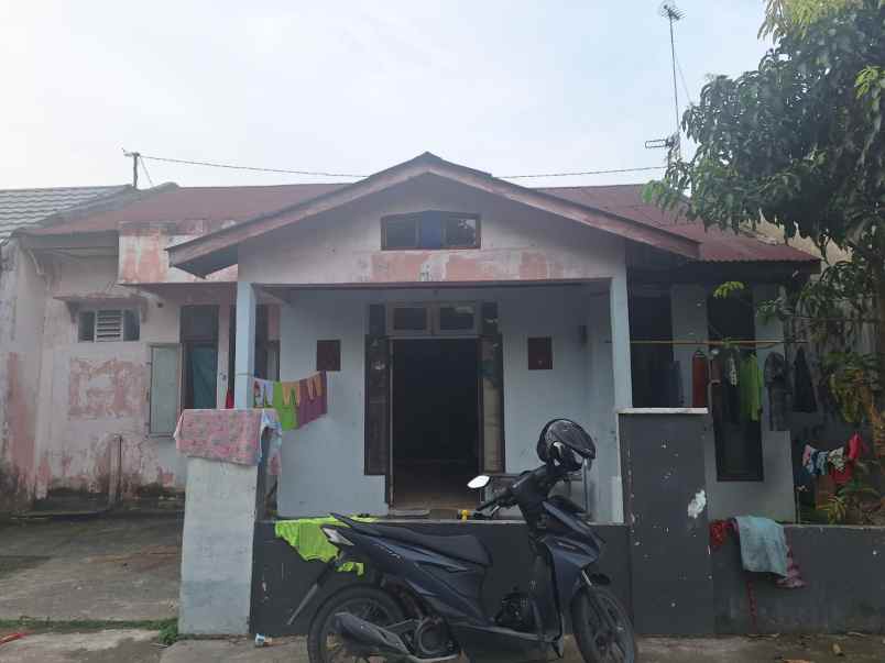 dijual rumah jl rawa bening