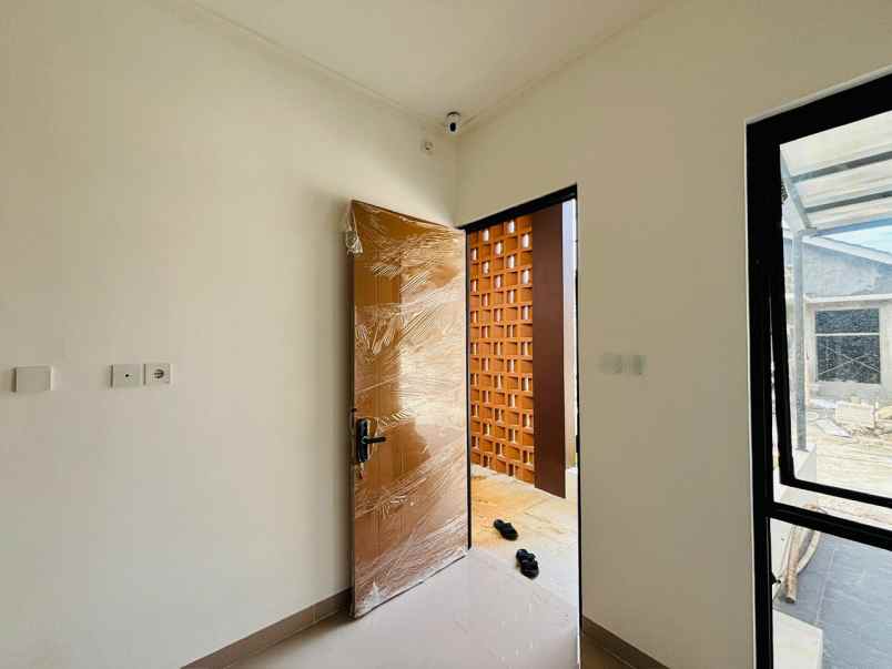 dijual rumah jl raya bojonggede cilebut
