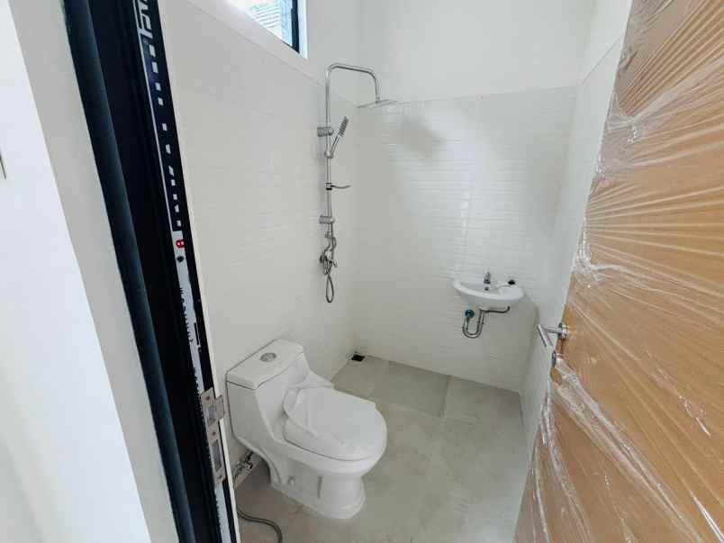 dijual rumah jl raya bojonggede cilebut