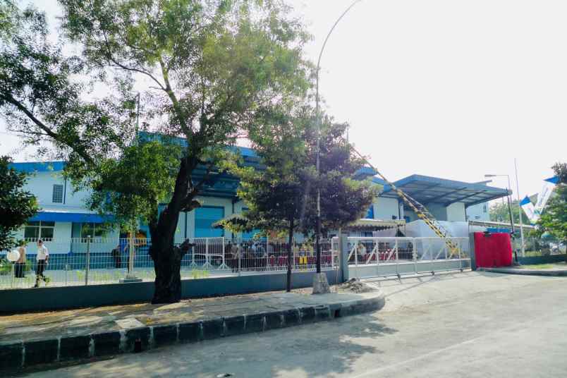 dijual rumah jl rungkut industri