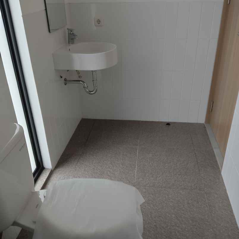 dijual rumah jl rusa raya