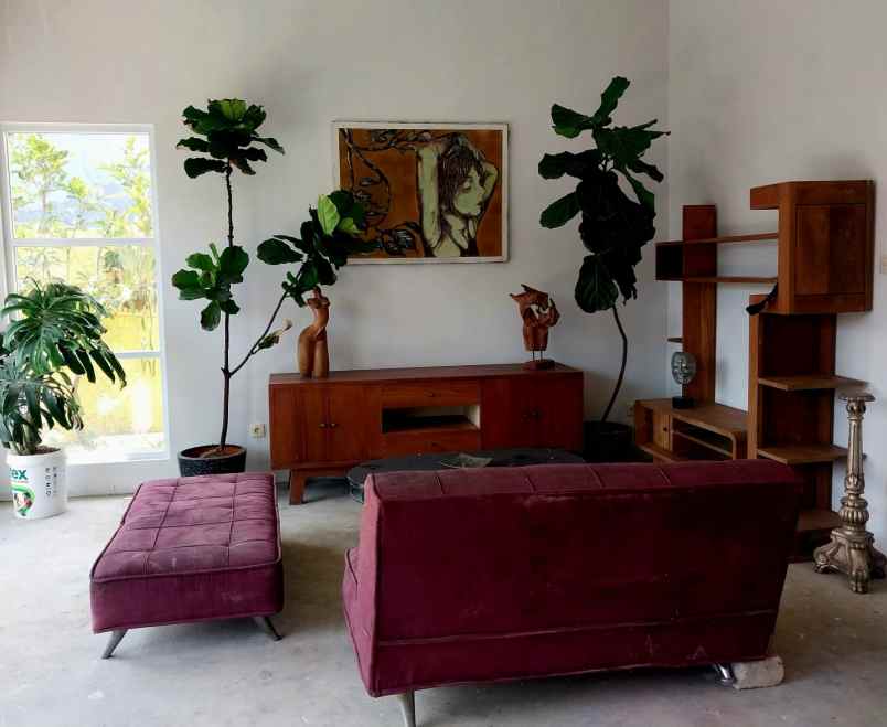 dijual rumah jl sukasari