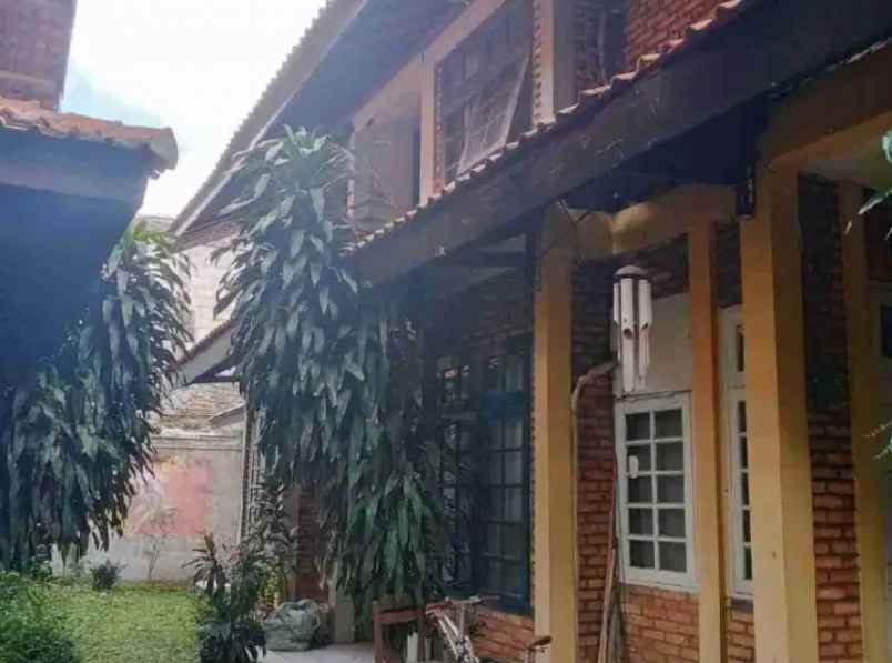 dijual rumah jl terogong raya