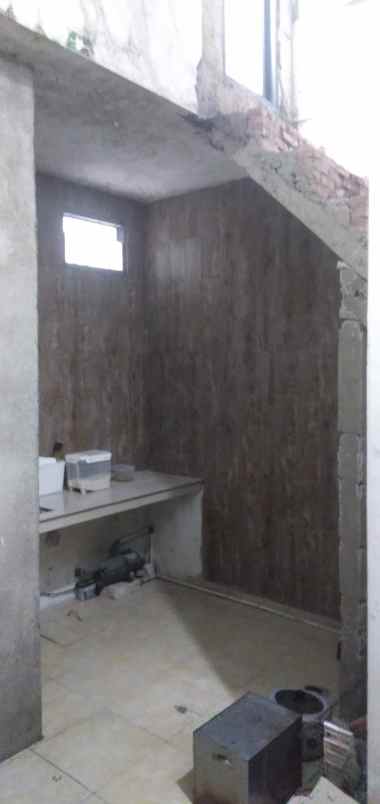 dijual rumah jl timbul iiib rt08 rw04